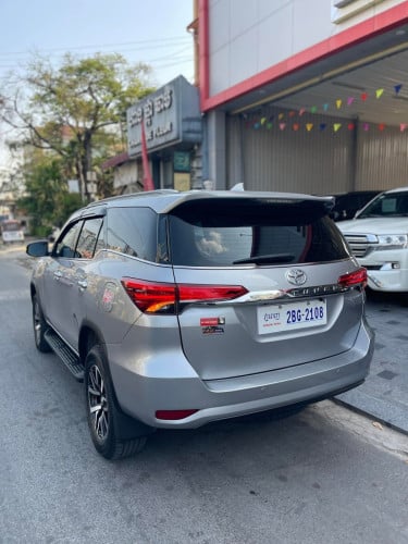 Toyota Fortunsr 2019