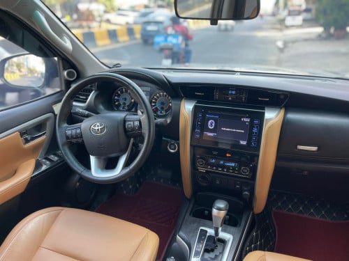 Toyota Fortunsr 2019