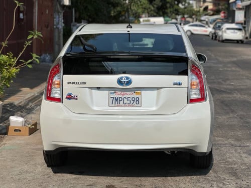 Toyota Prius 015 option4 ឡាន​កាលី​