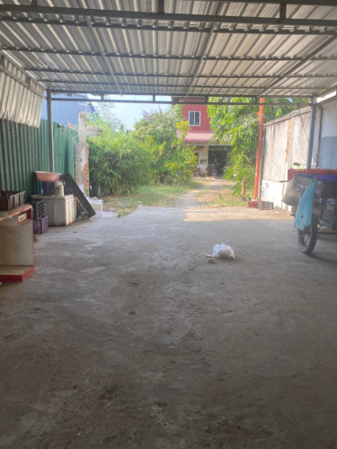 ដី​ នឹងផ្ទះសម្រាប់លក់​ ម្ចាស់ផ្ទាល់