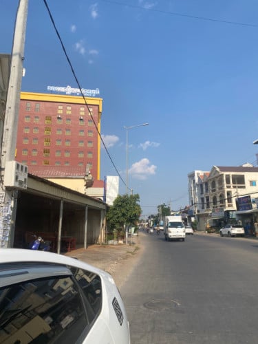 ដី​ នឹងផ្ទះសម្រាប់លក់​ ម្ចាស់ផ្ទាល់