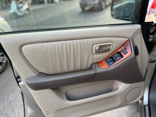 មេឡាន​ Lexus 02 full option