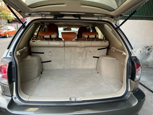 មេឡាន​ Lexus 02 full option