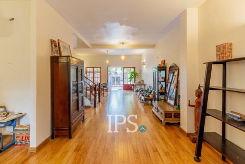 #សម្រាប់លក់ 🏡 វីឡាភ្លោះ 4 បន្ទប់គេង – បុរីសុភមង្គល, ជ្រោយចង្វារ, ភ្នំពេញ