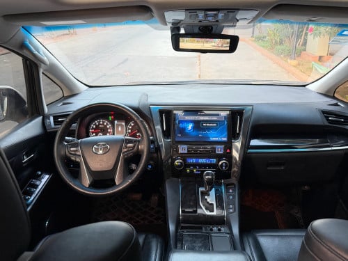Alphard 2019 V4
