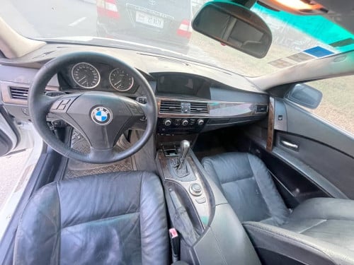 BMW 5 series 525i 2006 Very nice car
