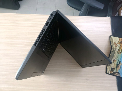 DELL i5(8) 16G M.2 256G