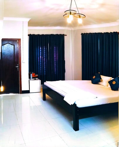 A Single Room House