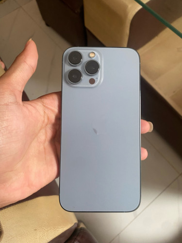 IPhone 13 Pro Max ធូៗ