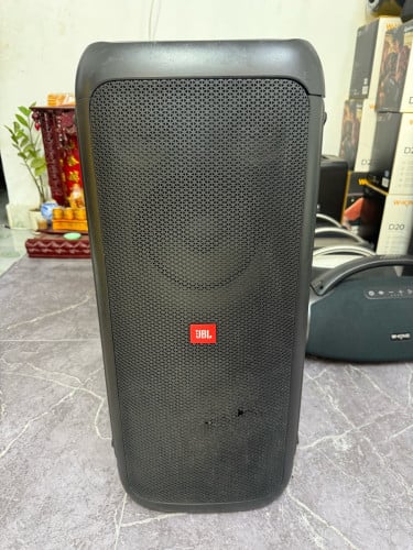 JBL Party box300 ស្ទើរសំបកថ្មកាន់សំឡេងល្អ
