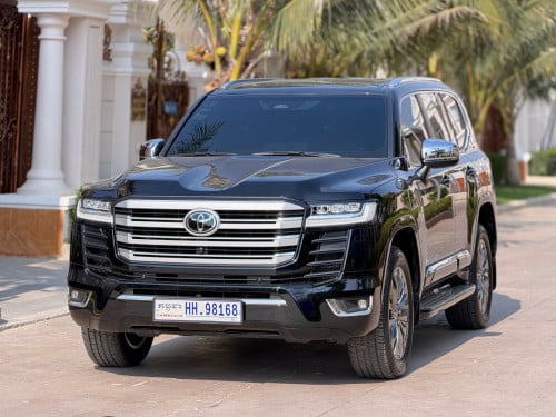 Land Cruiser 2025 VX-R  Twin Turbo Full Space អារ៉ាប់ 9ពាន់គីឡូ សុីន ម្ចាស់ដើមទី1