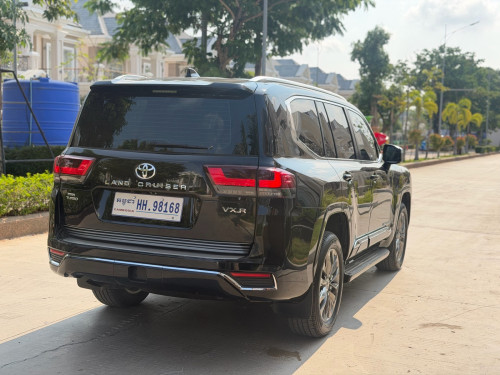 Land Cruiser 2025 VX-R  Twin Turbo Full Space អារ៉ាប់ 9ពាន់គីឡូ សុីន ម្ចាស់ដើមទី1