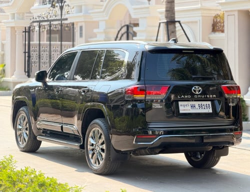 Land Cruiser 2025 VX-R  Twin Turbo Full Space អារ៉ាប់ 9ពាន់គីឡូ សុីន ម្ចាស់ដើមទី1