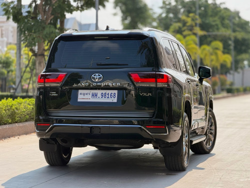 Land Cruiser 2025 VX-R  Twin Turbo Full Space អារ៉ាប់ 9ពាន់គីឡូ សុីន ម្ចាស់ដើមទី1