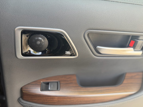 Land Cruiser 2025 VX-R  Twin Turbo Full Space អារ៉ាប់ 9ពាន់គីឡូ សុីន ម្ចាស់ដើមទី1