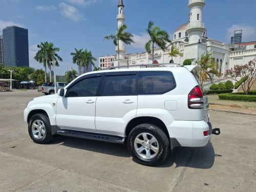 LANDCRUISER PRADO 2003 DIESEL