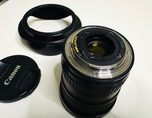 Len Canon 17-40mm F4