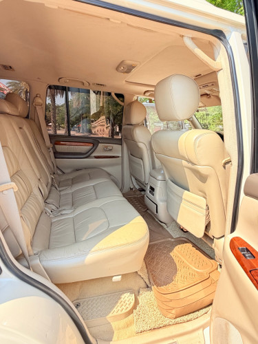Lexus LX 470 ឆ្នាំ2003 Auto Captais សុំណំុសាំងសុទ្ធធានាថាស្អាត