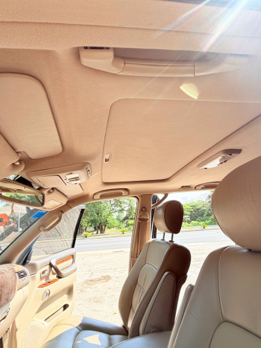 Lexus LX 470 ឆ្នាំ2003 Auto Captais សុំណំុសាំងសុទ្ធធានាថាស្អាត