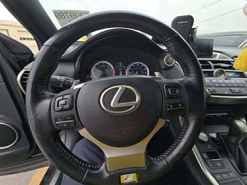 Nx 200t 2015 បួនប៉ូតុងប៉ុង1