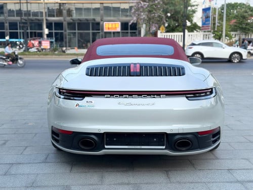 Porsche 911 2020