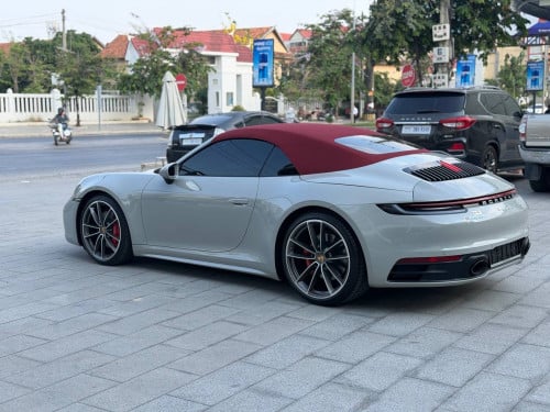 Porsche 911 2020