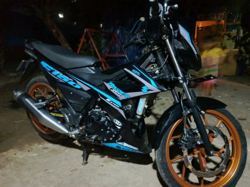 Suzuki Raider ស្អាតសំណុំស៊ីន