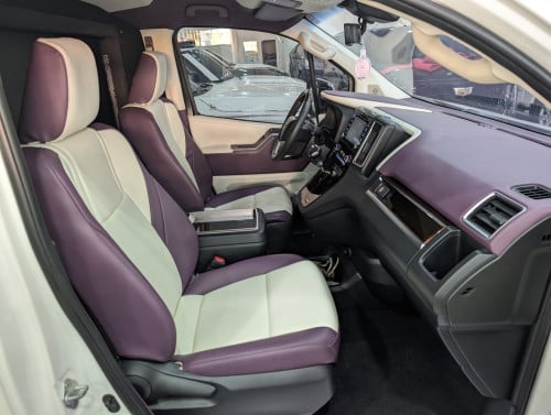 Toyota Granvia 2020 ខាងក្នុងVIP