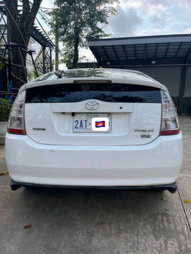 Toyota prius 2007 white