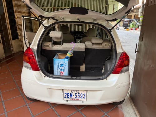 Toyota Vitz 2008 full option smartkey ម្ចាស់ដេីម