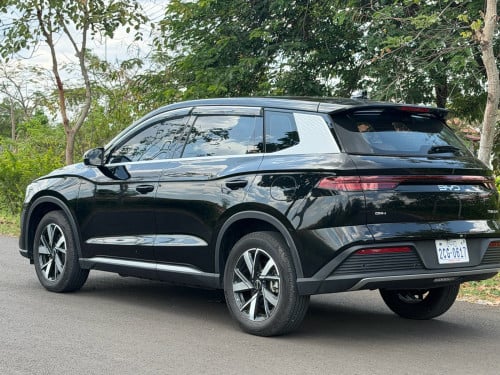 ចង់លក់BYD Sealion5/2025/ភ្នំពេញ