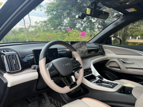 ចង់លក់BYD Sealion5/2025/ភ្នំពេញ