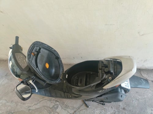 លក់ Honda Dio មានពន្ធកាតគ្រីម្ចាស់ដើម 300$ (ចរចា)