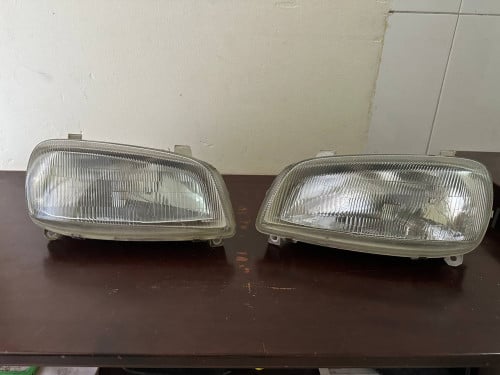 ចង្កៀង Rav4 1997 មួយគូ នៅស្អាត 50$