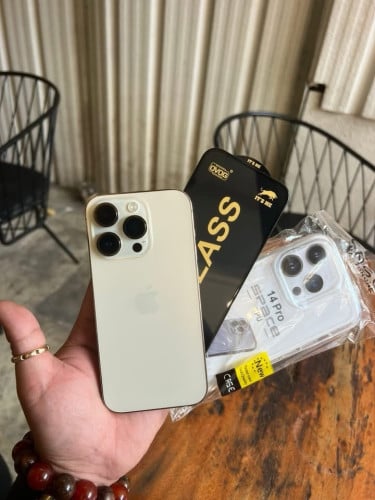 IPhone 14 Pro / 128g / មានស្កេន / ប្រវតិ្តដូរតែថ្មមួយគ្រាប់ទេ លក់តំលៃក្រោមទីផ្សារ 390$ ដាច់
