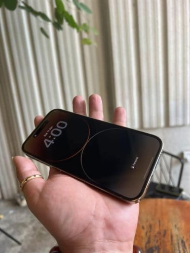 IPhone 14 Pro / 128g / មានស្កេន / ប្រវតិ្តដូរតែថ្មមួយគ្រាប់ទេ លក់តំលៃក្រោមទីផ្សារ 390$ ដាច់