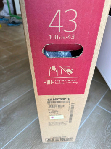 LG 43" Smart