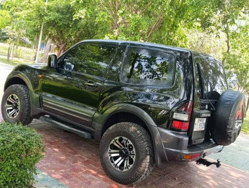 Mitsubishi Pajero 2001 ម៉ាស៊ូត លេខដៃ កាពីតាស់