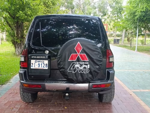 Mitsubishi Pajero 2001 ម៉ាស៊ូត លេខដៃ កាពីតាស់