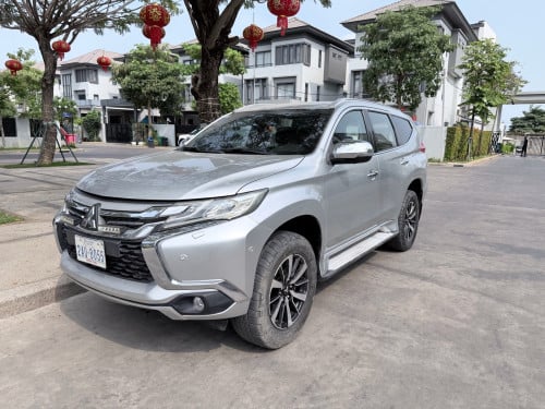 Mitsubishi Pajero sport 2016