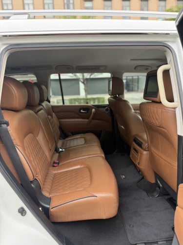 Nissan Infinity QX80 ម្ចាស់ដើម