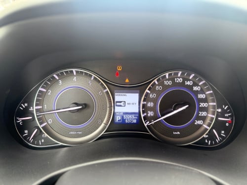Nissan Infinity QX80 ម្ចាស់ដើម