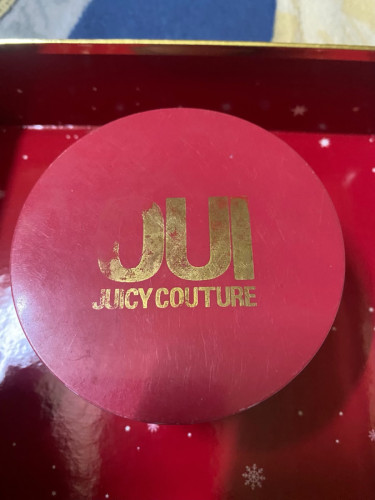OUI Juicy contour perfume lotion