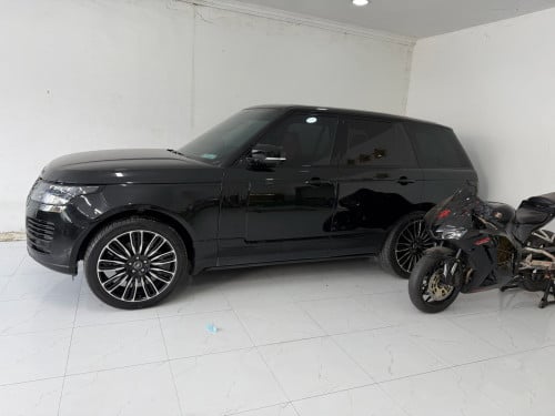 Range Rover Vogue 2014 ឡើង 2021សាំង ម្ចាស់ដើម មានlicence