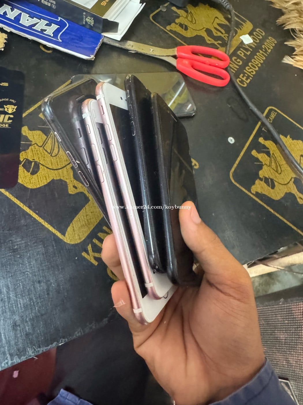 iPhone 7 នៅសុាំសុីន 15$