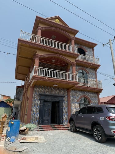 ផ្ទះថ្មីជួល (តម្លៃអាចចរចា)