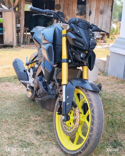 ម៉ូតូនៅស្អាត
