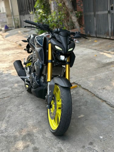 ម៉ូតូនៅស្អាត