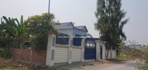 ផ្ទះលក់ប្រញាប់លុយ