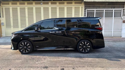 Alphard 2024 black inside new